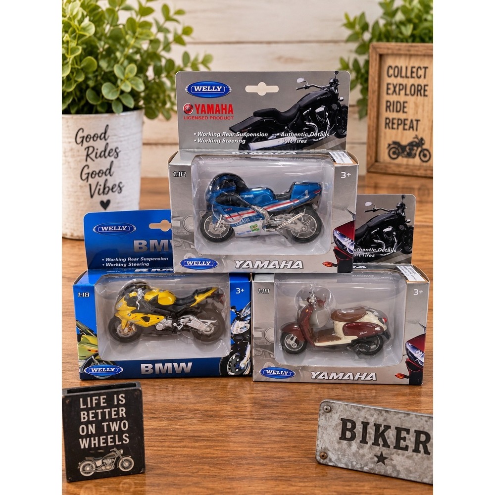 Welly 1:18 Diecast Motorcycle Lot of 3 Yamaha BMW Sport Bike Scooter NIB